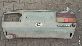 Zadní čelo na ŠKODA 105/120 M - 4