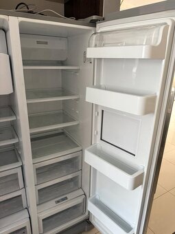 Americká Lednice s ledovačem ZARUKA  - 4