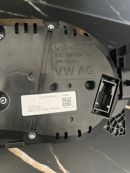 Budíky do palubovky škoda Superb 2017 - 4