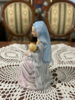 Porcelánová soška Panny Marie s Ježíškem (14 cm) - 4