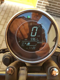 Jawa pérák BOBBER - 4