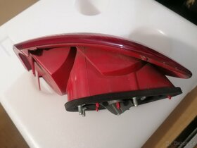 Levá zadní lampa Alfa 147 od 2004-2010 - 4