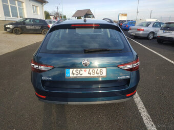 Škoda Superb combi 2,0 TDi - 4