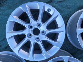 Alu kola originál Audi A3 S-line R16 - 4