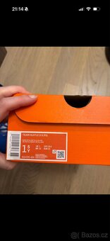 Sálové tenisky Nike - 4