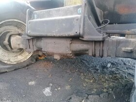 Dily na New Holland LM 435  r.2004 - 4