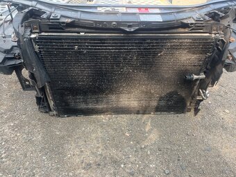 Audi A8 D3 3.0 TDI chladičová stěna - 4