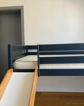 Dětská postel se skluzavkou - 4