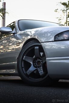 Nissan Skyline R33 RB25det - 4