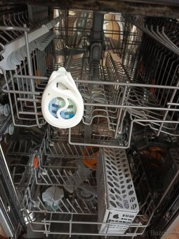 Myčka nádobí Electrolux 45cm - 4