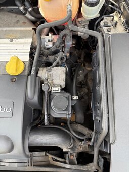 SAAB 9-3 Vector 2,0t 129 kw - 4