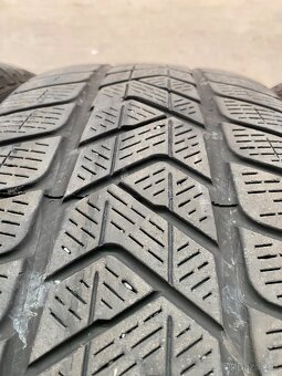 235/60/18 Pirelli zimní - 4