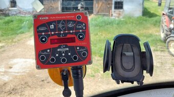 Kuhn Merge Maxx 900, pásový shrnovač píce - 4
