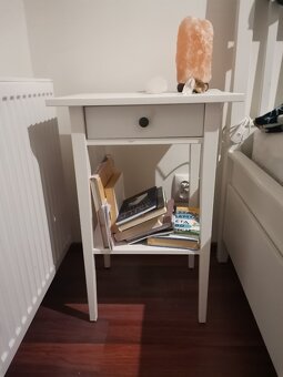 manželská postel IKEA IDANAS bílá s matrací, stolky a roštem - 4