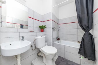 Prodej, byt 1+1 33 m2, ul .Ondrouškova - 4