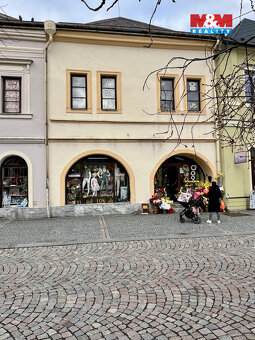 Prodej komerčních objektů, 600 m², Bruntál, ul. nám. Míru - 4