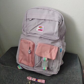 Nový dívčí batoh s visačkou - 4