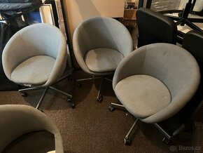 SKRUVSTA - Otočná židle na kolečkách - 4