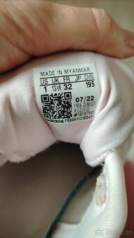 Sportovní tenisky Adidas - 4