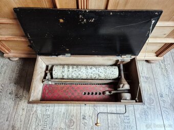 Velký starožitný žebrácký jazýčkový flašinet, 19 st. - 4