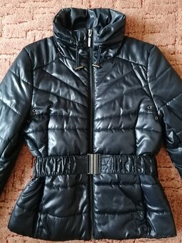 Dámská černá zimní bunda zn. H&M vel. 36 - 4