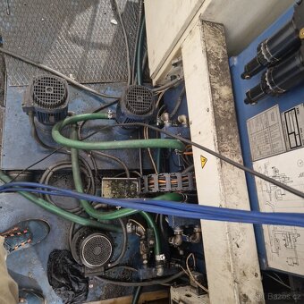 Cnc obrábací centrum MCFV 100 - 4