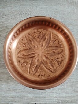 Měděná forma na bábovku. - 4