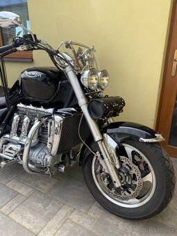 Triumph Rocket III - 4