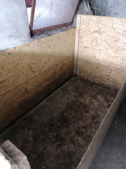 Koje na uhlí s osb desek - 4