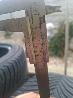 CELOROČNÍ PNEU 255/40 R20-MICHELIN - 4