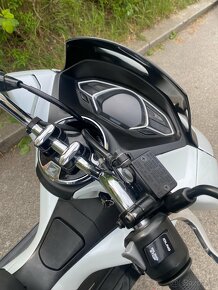 Honda PCX 2019 s ABS - 4