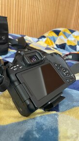 Canon EOS 77D + Objektivy a příslušenství - 4