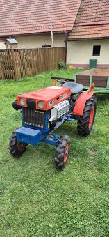 Traktor včetně vleku - 4