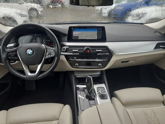BMW 530I xDrive - 4