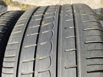 295/35ZR18 99Y Pirelli P Zero Rosso - 4