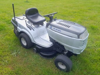 ZAHRADNI TRAKTOR 15.5 HP - 4
