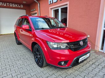Fiat Freemont 2.0 Multijet Black Code AWD - 4