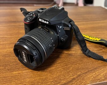 Nikon - 4
