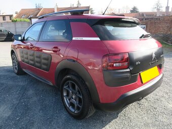 Citroën C4 Cactus 1.2i PureTech 82 Feel Edition CZ málo km - 4