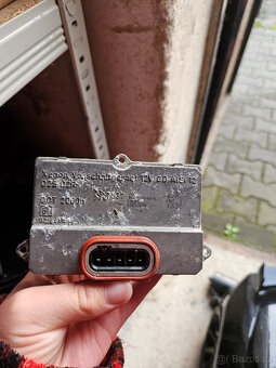 Různé jednotky startéry xenonů BMW - 4