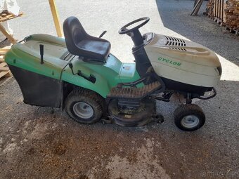 Zahradní traktor Viking - 4