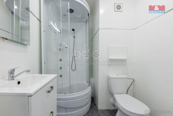 Pronájem bytu 2+1, 49 m², Karlovy Vary - Tuhnice - 4