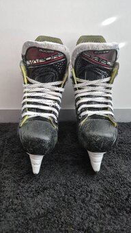 Prodám brusle Bauer Vapor X2.9 Jr., vel. 1.5 D - 4