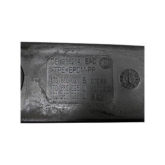 Hagusy černé + příčníky VW Touran 1T3 r.v. 2012 - 4