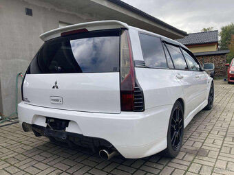 Mitsubishi Lancer Evo 9 Wagon - 4