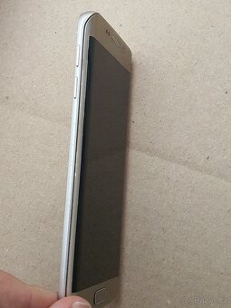 Samsung Galaxy S6 Edge – Gold - 4