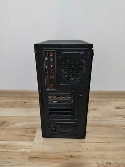 Stolní PC - 4