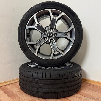 KIA XCEED 5x114,3 ET45+LETNÍ 235/45R18 6mm - 4