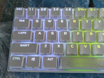 klávesnice herní Corsair K65 RGB MINI - 4