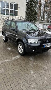 Ford Maverick 2.3i - 4